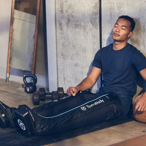 RecoveryAir JetBoots - Wireless Compression Boots | Therabody Nordic